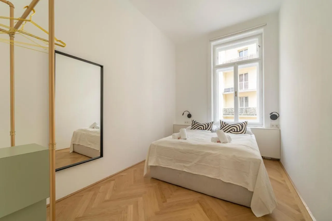 Josef'S Home I Deluxe Apartment In Ideal Location Vienna